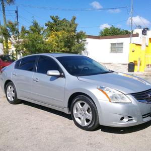 nissan altima  cilindros