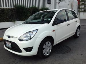 Ford Ikon p Hatchback Ambiente 5vel a/a