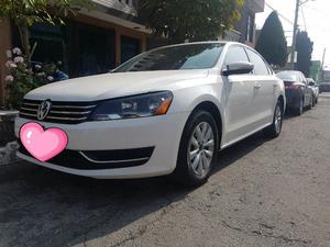 Volkswagen Passat Sedán 