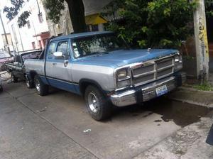  dodge pickup cabina y medio