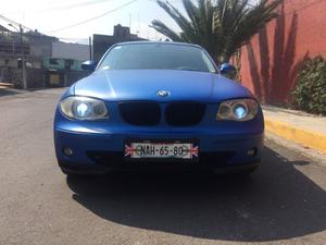 BMW 120 i azul mate