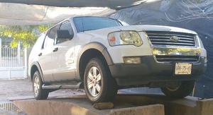 Ford Explorer SUV 