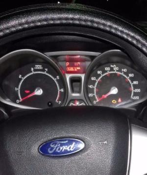Ford Fiesta Sedán 