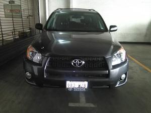 Toyota RAV-4 SUV 