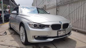 BMW Serie 3 4p 328i Sedan Luxury Line 2.0 aut