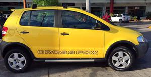 Volkswagen Crossfox 5p 5vel a/a CD MP3 ee (Amarillo Imola)
