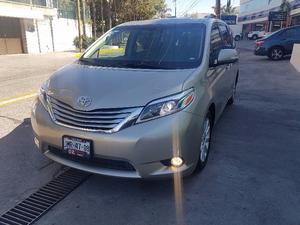 Toyota Sienna LTD 