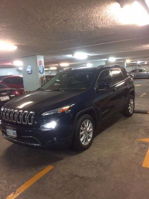 Jeep Cherokee 5P Limited 4X2 L4 2.4 Aut