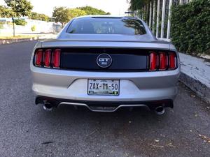 Ford Mustang 50 Aniversario