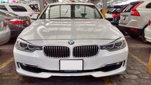 BMW Serie 3 4p 328i Sedán Luxury aut 6vel