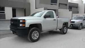 Chevrolet Silverado 2P Cab Regular V8 5.3 Aut 4X