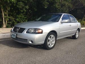 Nissan Sentra Sedán 