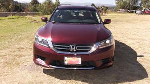 Honda Accord Sedán 