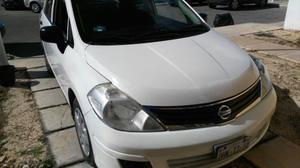 Nissan Tiida modelo .