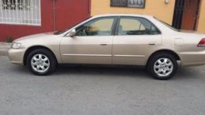 Honda Accord Familiar 