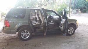 Ford Explorer 4 x 