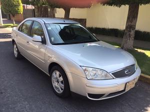 Ford Mondeo 4p Core aut a/a L4