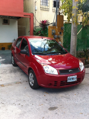 IMPECABLE FORD FIESTA SEDAN 