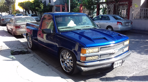 Silverado azul automatica