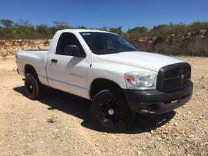 Dodge Ram 4 x  Impecable