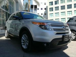 Ford Explorer XLT SYNC