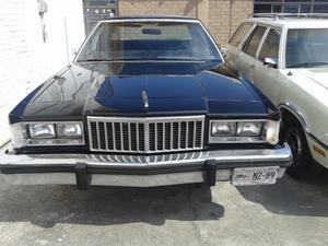 Ford Grand Marquis 2puertas mod 