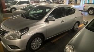 Nissan Versa sense , exelentes condiciones