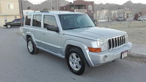 JEEP COMMANDER LIMITED!! EQUIPADA! . T/U.