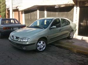 Renault Megane Sedán 