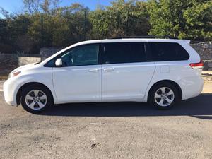 Toyota Sienna Familiar 