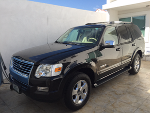 FORD EXPLORER  LIMITED IMPECABLE