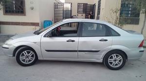 Ford Focus Sedán 