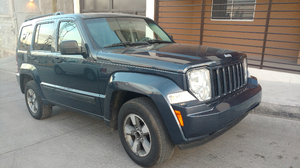 Jeep Liberty 4 x 