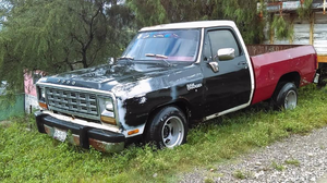 dodge pick up 82