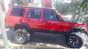 Jeep Cherokee Sport 4 x 