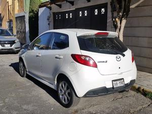 Mazda 2 TOURING  - Automático / Blanco