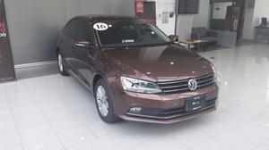 Volkswagen Jetta Sedán 