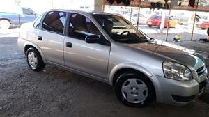 Chevy , estandar, 4cil, de tela, llantas nuevas, manual,