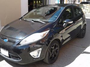 Ford Fiesta Hatchback  (Versión 5p SES 5vel HB)