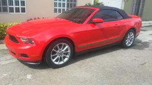 Flamante Mustang GT  Llantas Nuevas Americano