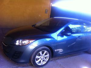 Mazda 3 Sedán 