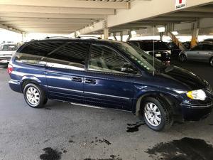 Chrysler Town & Country Familiar 