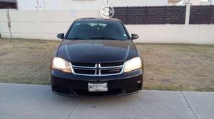 Dodge Avenger Sedán 