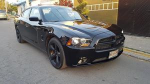 Dodge Charger 4p aut RT a/a ee b/a ABS CD q/c V8