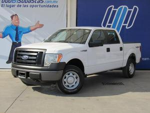 Ford F-150 pickup XL Super Cab 4x4 V8 3.7L