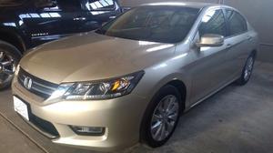 Honda Accord de Lujo