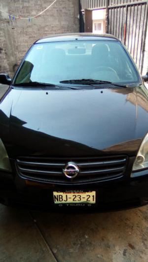 Nissan Platina Estandar 