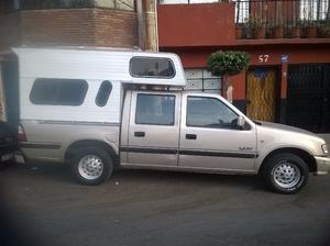 Chevrolet Luv DOBLE CABINA 