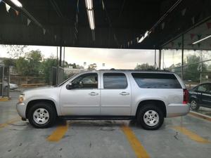 Chevrolet Suburban A 5p aut tela a/a 5.3L V8 MOTOR VORTEC