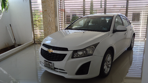 FLAMANTE CHEVROLET CRUZE  UN SOLO DUEÑO